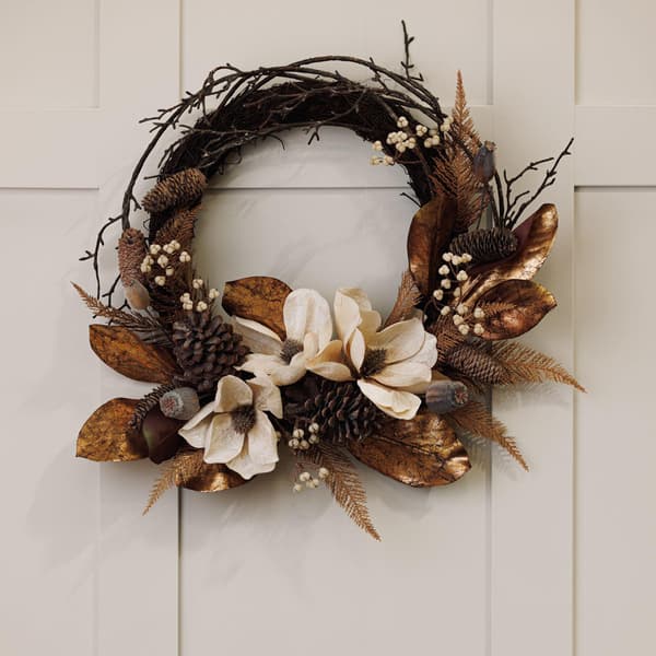 Magnolia Semi Wreath with Pinecone 40cm