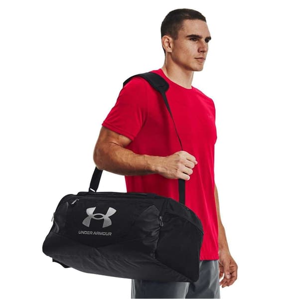 Under Armour Undeniable 5.0 -urheilukassi