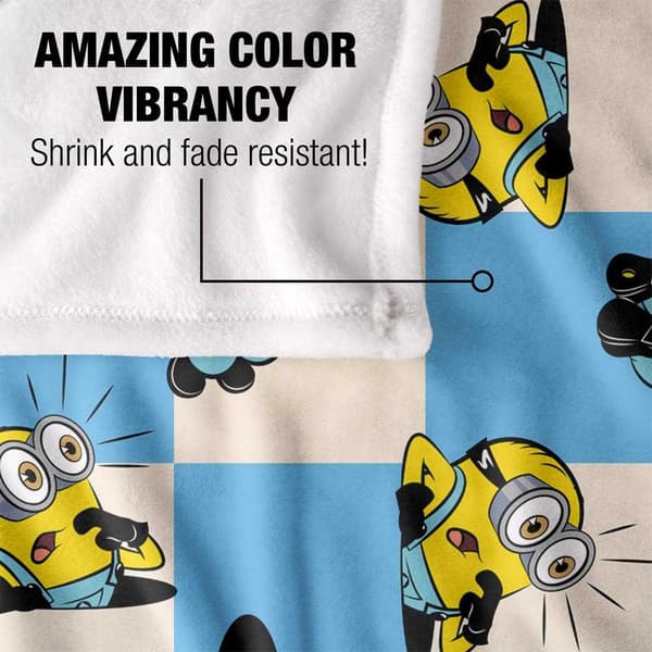 Minions Checkered Blanket
