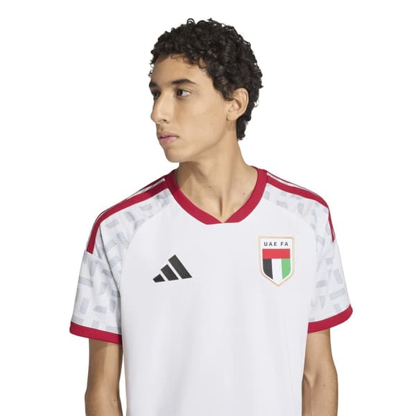 Adidas Herr 2026 UAE FA Hemmatröja