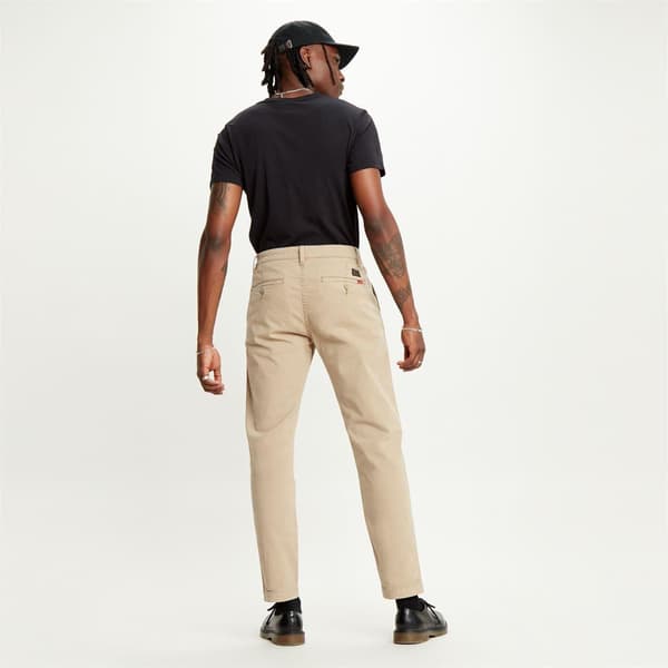 Levis Miesten kapenevat housut