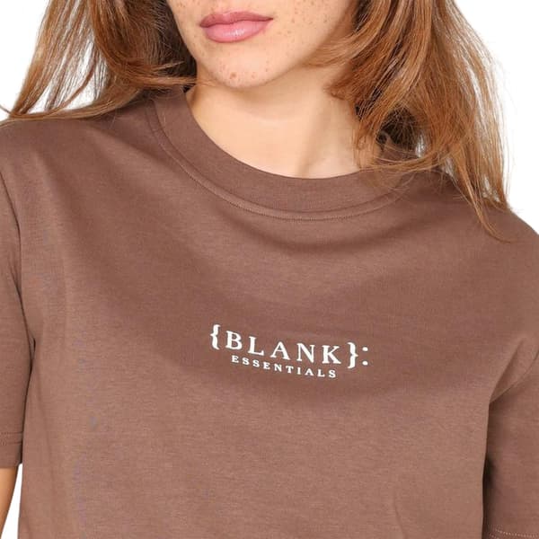 Blank Essentials T-shirt med logotyp för damer