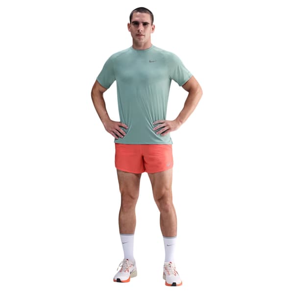 Nike Miesten Stride T-paita