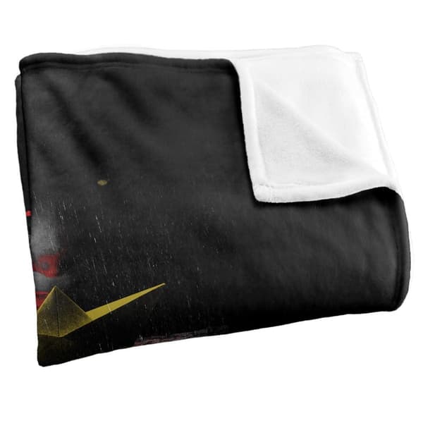 It Chapter 2 Paper Boat Blanket