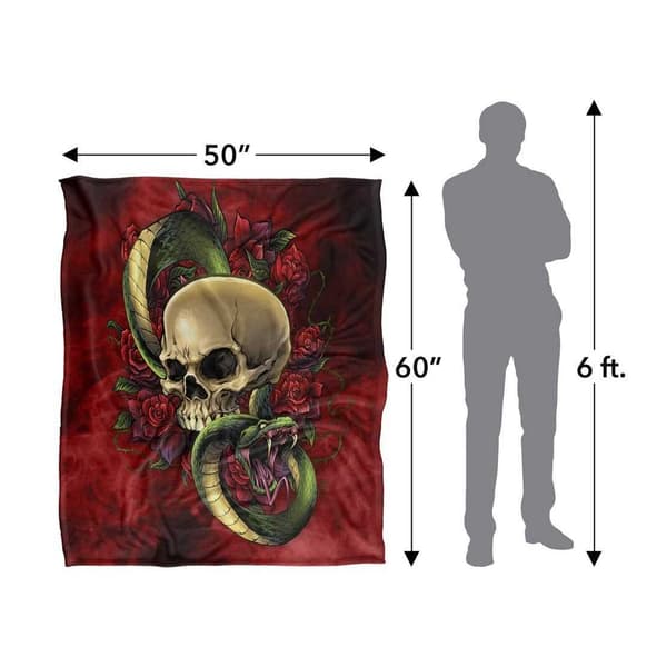 JQ Licensing Silky Skull Supersoft Blanket