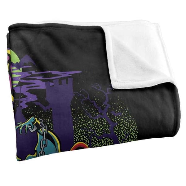 Scooby Doo Shaggy Chased By Monsters Blanket