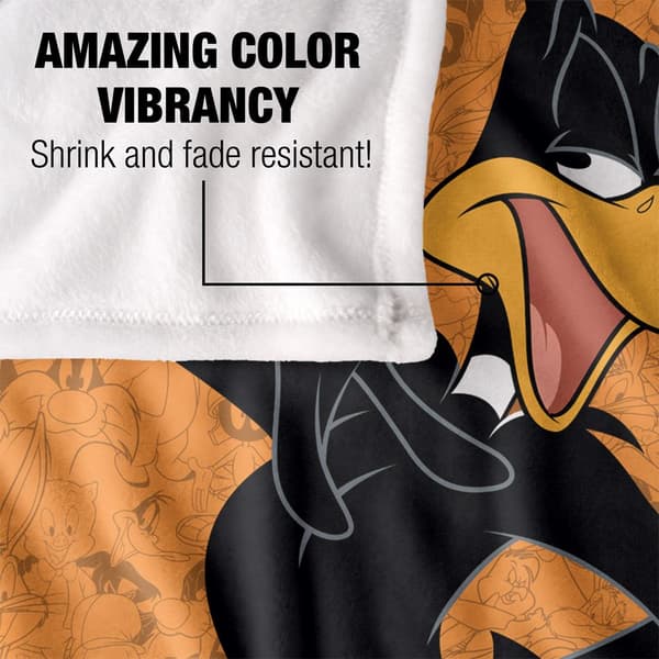 Looney Tunes Character Collage Daffy Blanket