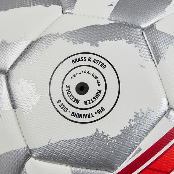 Mitre Emirates FA Cup 24/25 -jalkapallo