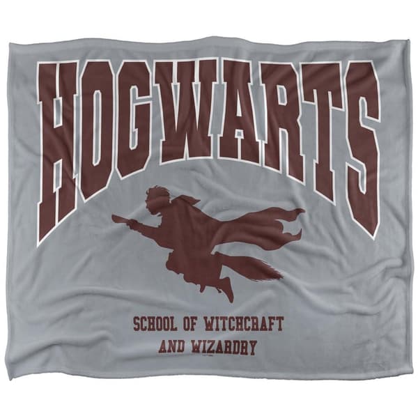 Harry Potter Hogwarts Soft Touch Blanket