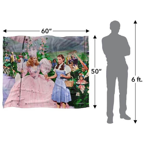 Ihmemaa Oz -kohtaus Dorothy-peitto