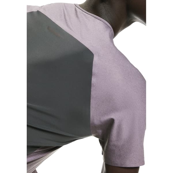On Mens Performance Short-Sleeved Running Top