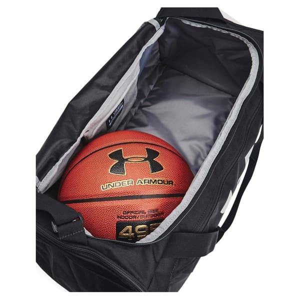 Under Armour Undeniable 5.0 -urheilukassi