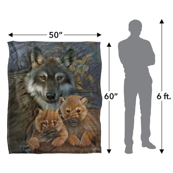 JQ Licensing Silky Wolf Supersoft Filt