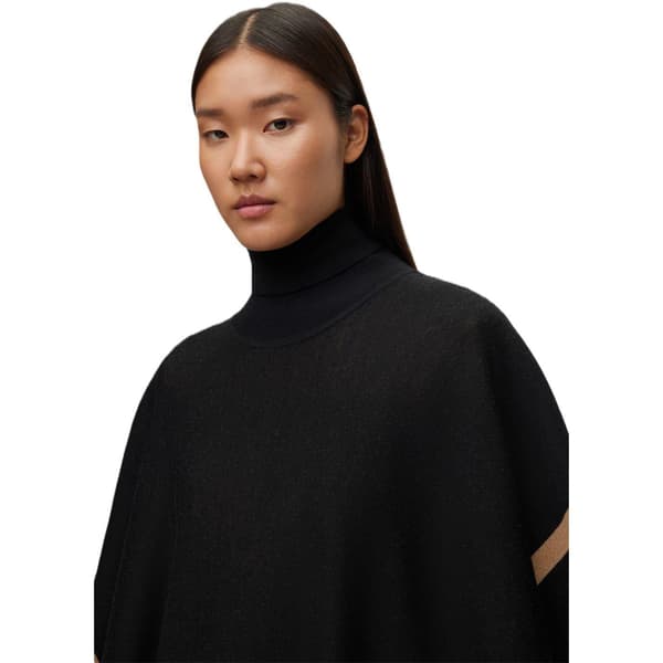 Boss Dam/Dam Lia Poncho