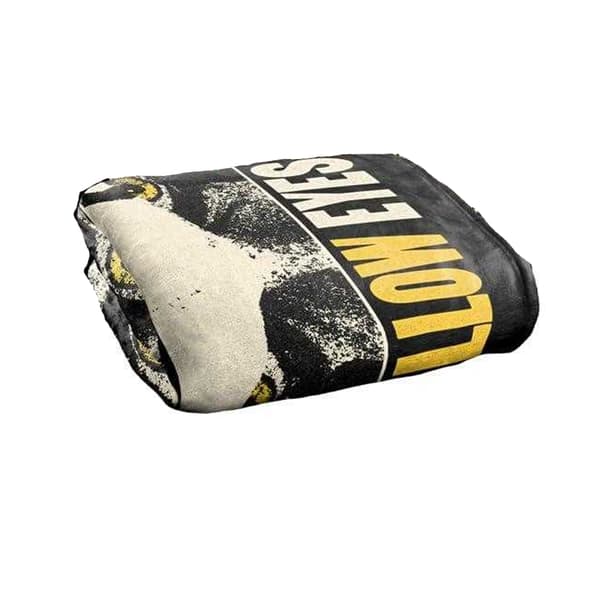 It: Welcome To Derry Those Yellow Eyes Soft Touch Blanket