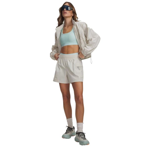 Under Armour Naisten Tech-vaellushortsit