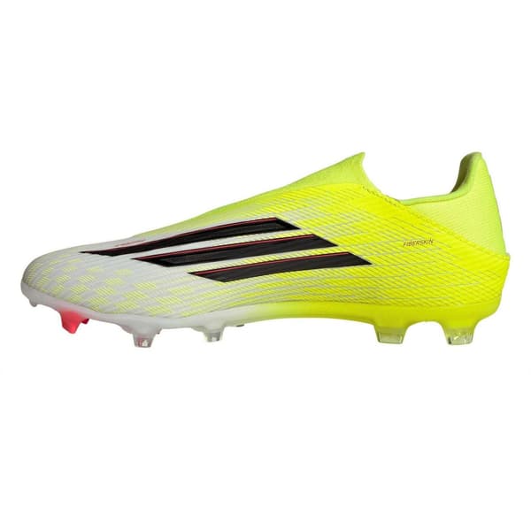 Adidas Herrfotbollsskor för fast underlag