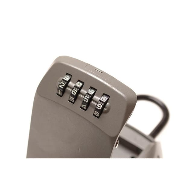 Master Lock 5414e Portable Shackled Combination Reinforced Security Key Lock Box