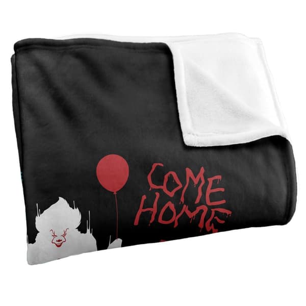 It Chapter 2 Pennywise Icons Blanket