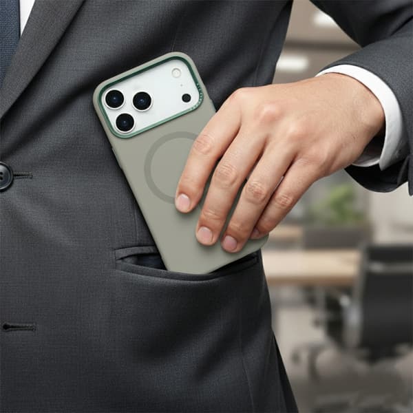 Mobilskal Silikon med Kamera Metallram för iPhone 17 Pro - Grå
