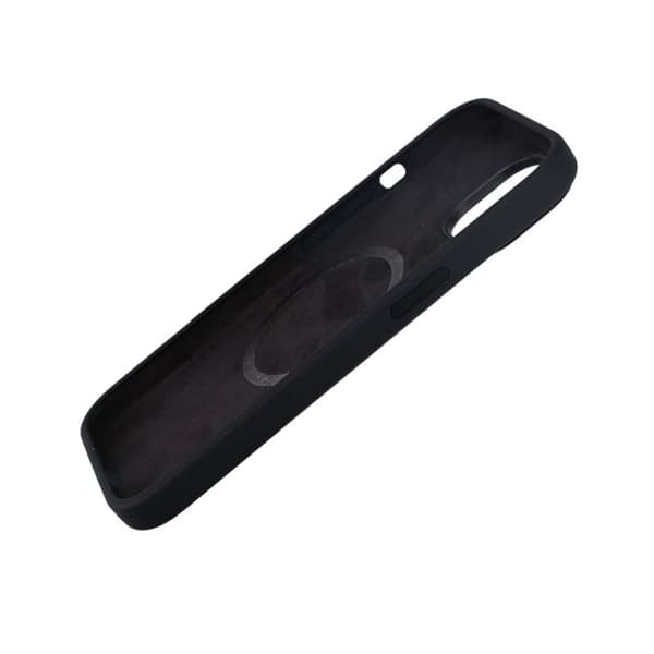 iPhone 15 Case - Silicone With Magsafe Rvelon Black