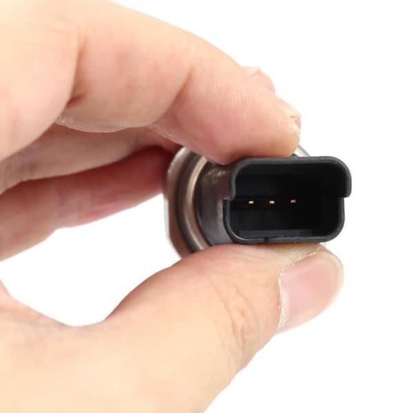 Drivstoffskinnetrykksensor / Drivstoffinnsprøytning 5WS40208 For