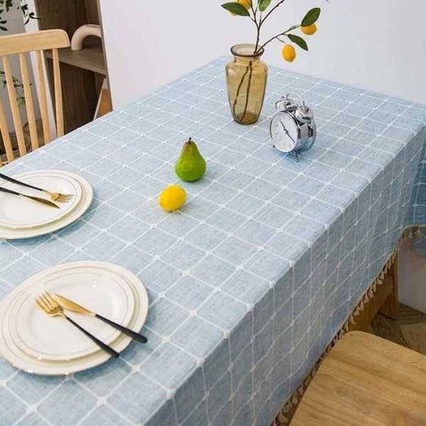 Rektangulær ternet dug med kvast - 140 x 180 cm - 100% polyester - Vandtæt, krølfri, vaskbar - Blå