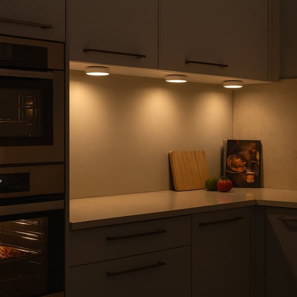 LED spotlight with remote control - 3 pcs.