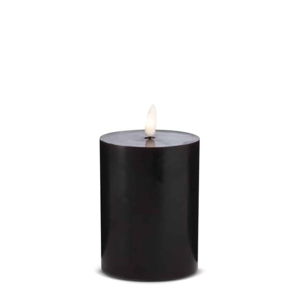 LED Stearinlys - 1 stk. - ø7,5 x 12,5 cm - m/3D flamme - (flere farver)