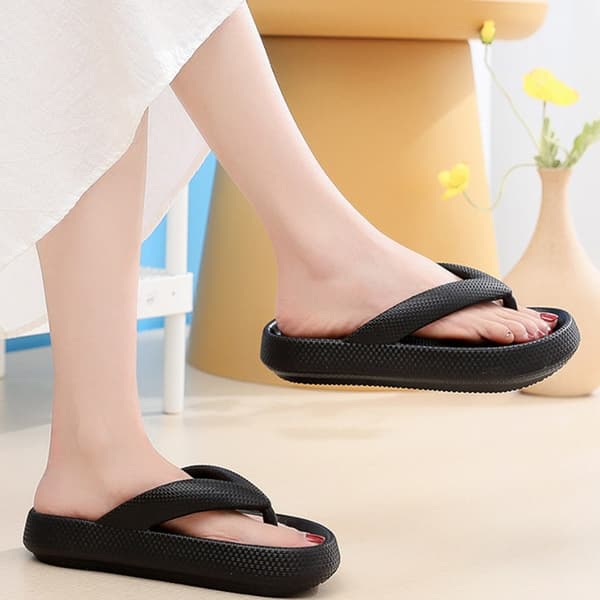 Toe-Split Slippers - Soft, Non-Slip and in Several Beautiful Colors (Known as Happy Flops)