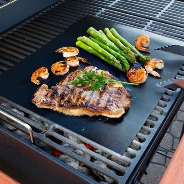33 x 40cm genanvendelig BBQ grillmatte non-stick Teflon bageunderlag sort