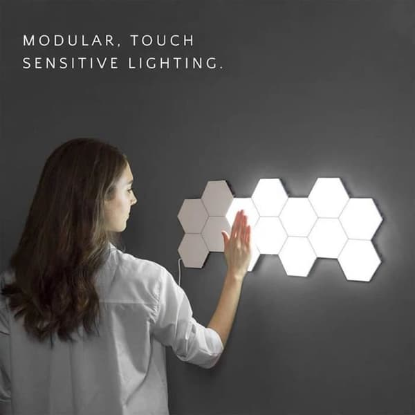 Seinävalaisin - Letouch - Quantum Lights - Taktile - LED - Nykytaide