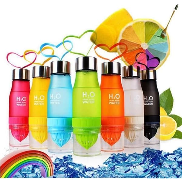 H2O Urheiluvesipullo hedelmäinfuserilla ja infuserilla 650 ml Useita värejä 70