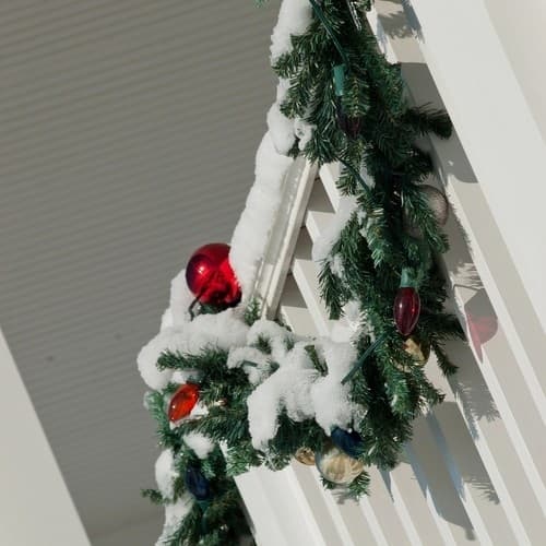 Exklusiv Julkrans 270cm - Hållbar Plastdesign