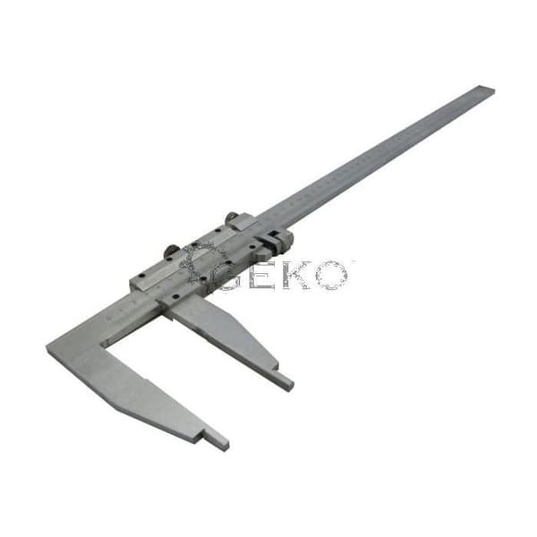 600/100mm pituusmitta puulaatikossa GEKO