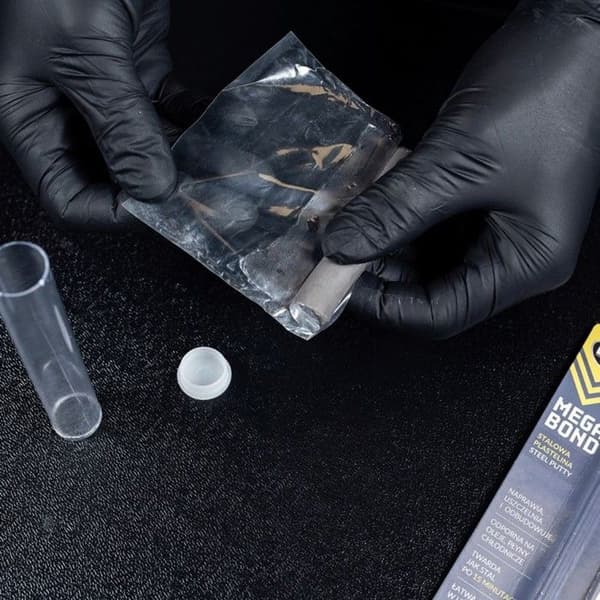 K2 B322 Mega Bond 20g Stål