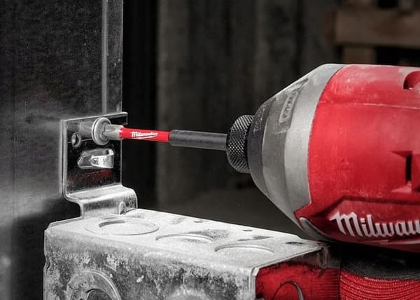SHOCKWAVE™ bits - MILWAUKEE - 48 dele - Behandlet stål - Kompatibel med Packout - Maksimal modstand