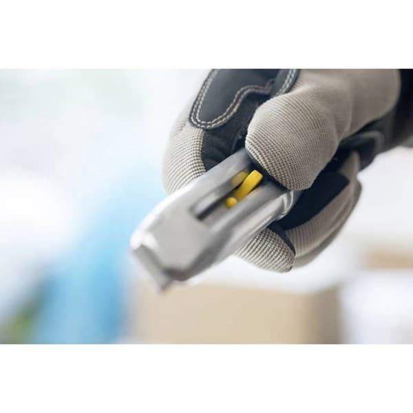 Cutter - STANLEY - Interlock® 18mm - Robust metalhus - Interlock låsesystem