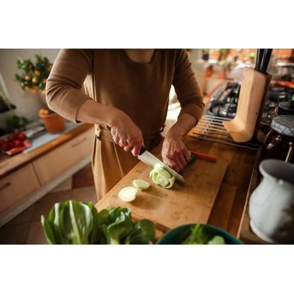 FISKARS Santoku -kokkiveitsi