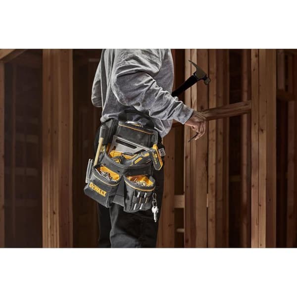 Naglepose med bælte - DEWALT - DWST40201-1