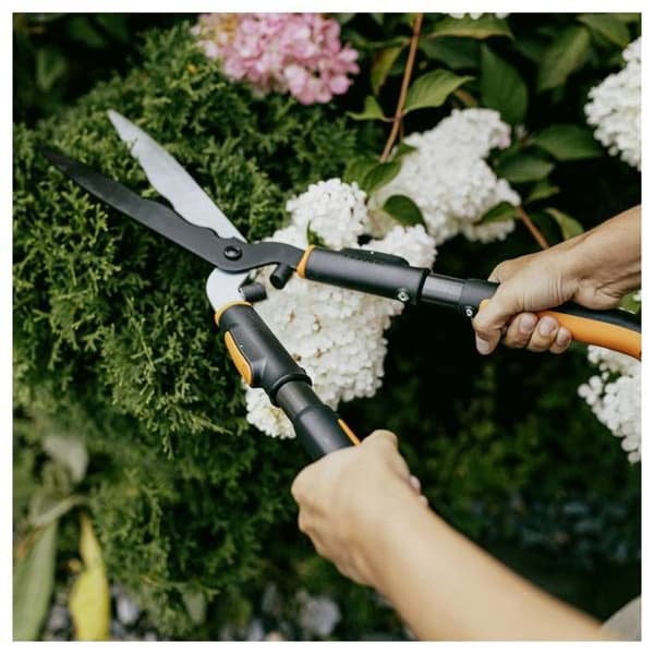Fiskars OneClick manuel hækkeklipper