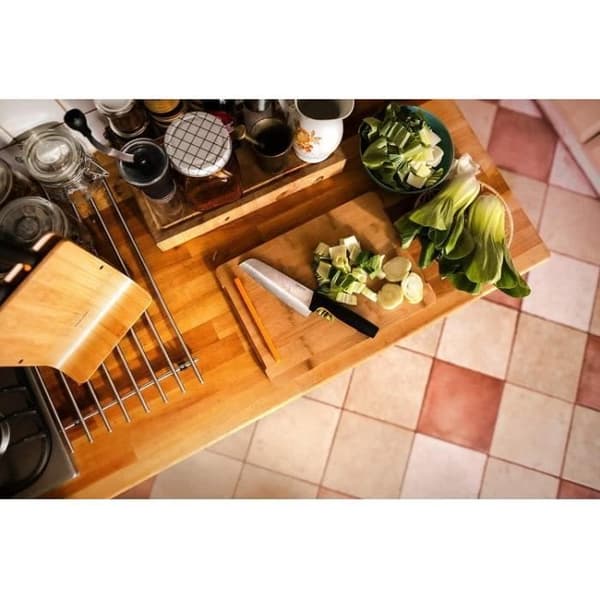 FISKARS Santoku -kokkiveitsi