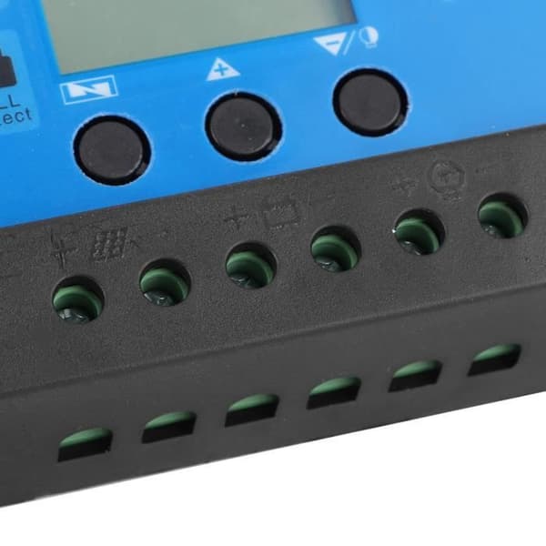 Fdit Solar Controller 30A LCD Solar Charge Controller Auto Identifiering 12V 24V PWM Control Full in 4