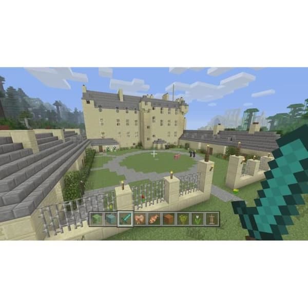 Minecraft XBOX One- REFURBISHED