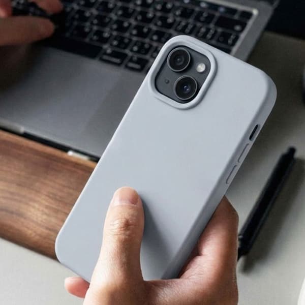 Skyddsfodral för iPhone 15 Plus Modell SolidX Ultra-resistent Rhinoshield Grå