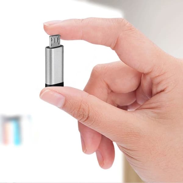 USB-C till micro-USB-adapter Laddning och Synkronisering 2.4A Grå
