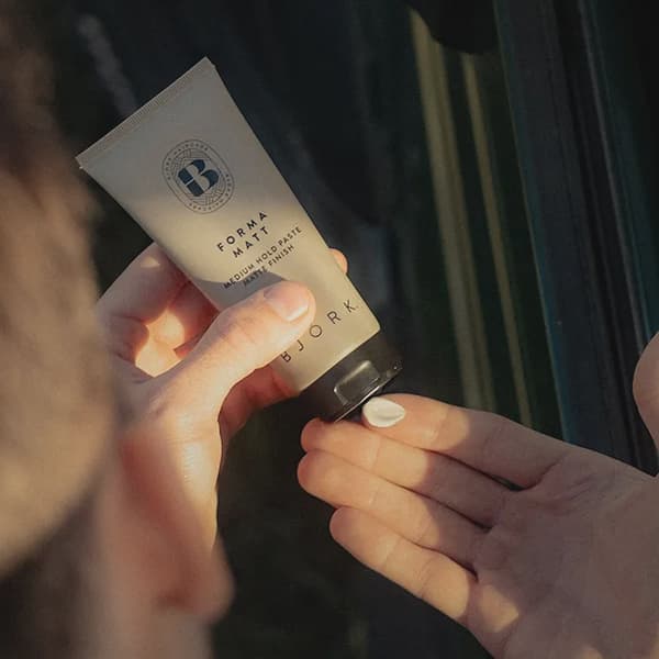 Björk Forma Matt Medium Hold Paste 100ml