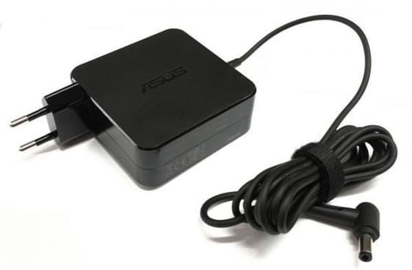 Asus Strömadapter 33W 19V 2PIN 4PHI EU TYP
