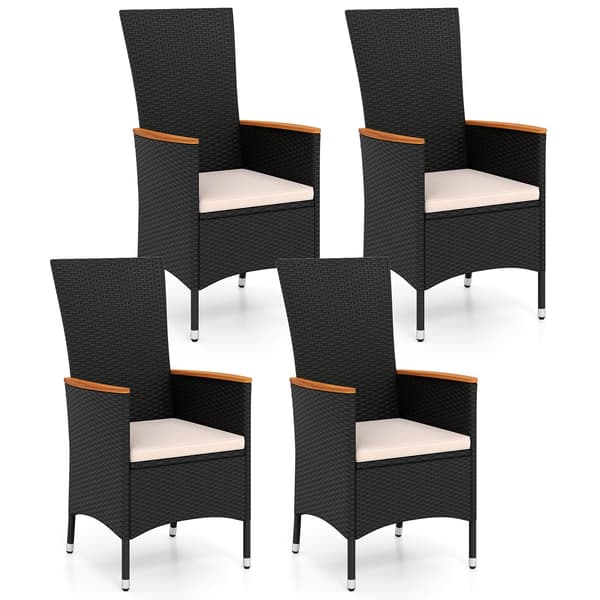 Sett med 4 hagestoler i rotting med puter, beige