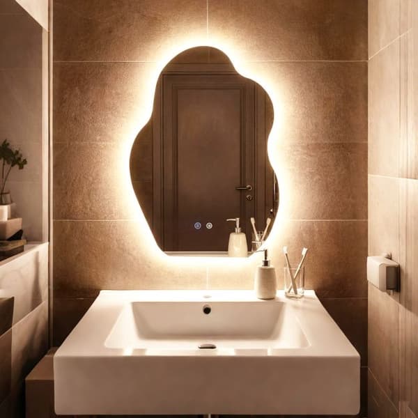 LED-baderomsspeil, asymmetrisk, antidugg, 70x50 cm